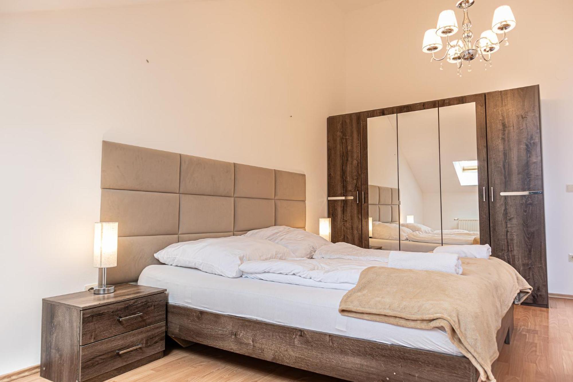 Spacious 2br Great Location - Near Schoenbrunn * Wiedeń