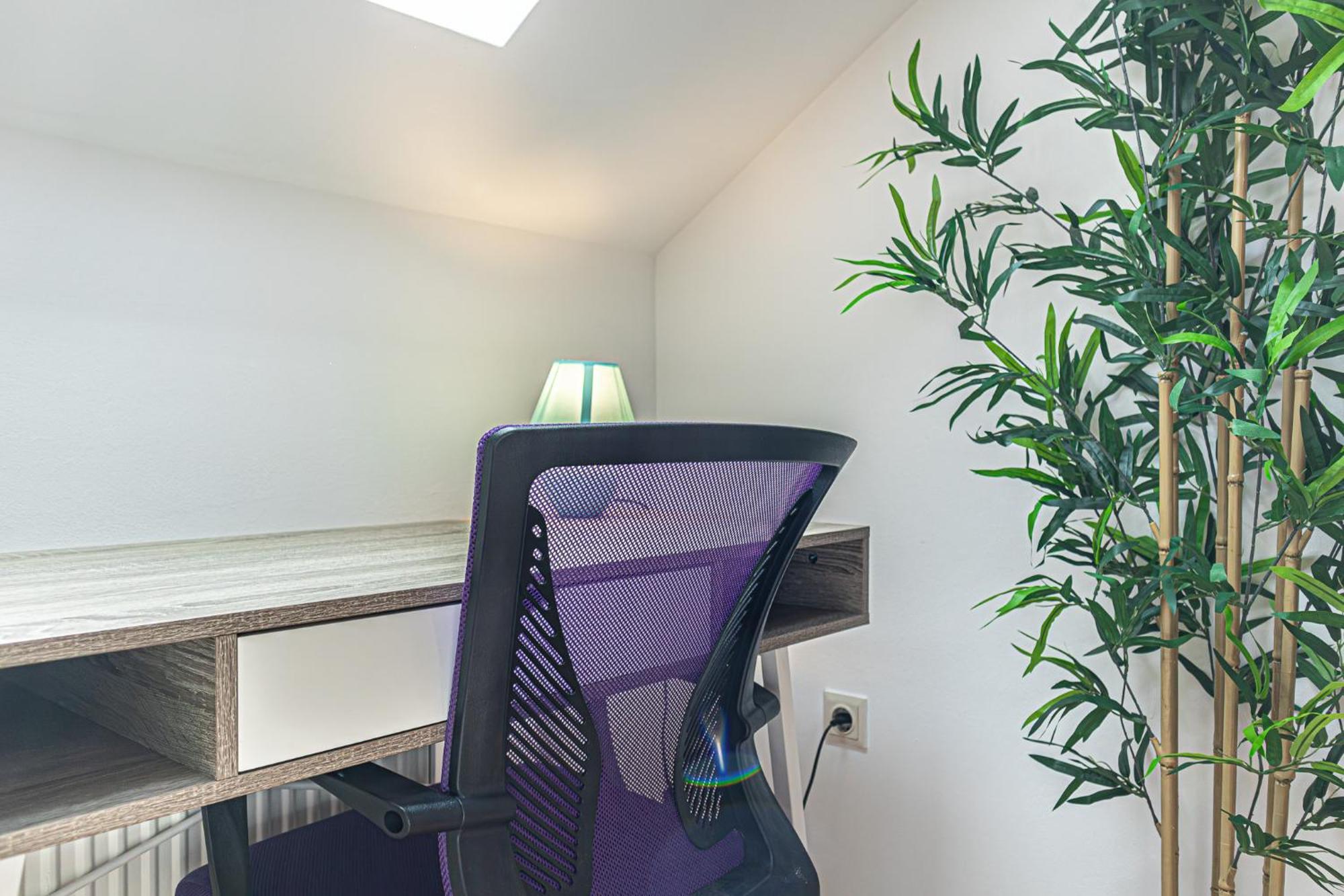 Spacious 2br Great Location - Near Schoenbrunn Apartament Wiedeń